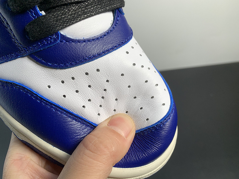 AMBUSH x NK SB Dunk High CU7544-400