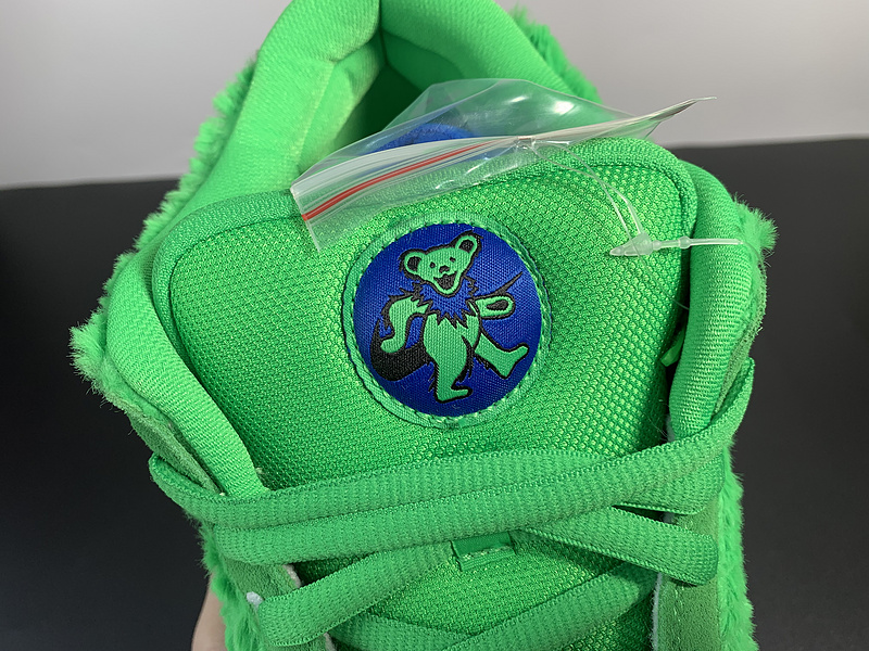 Nike SB Dunk Low Grateful Dead cj5378-300