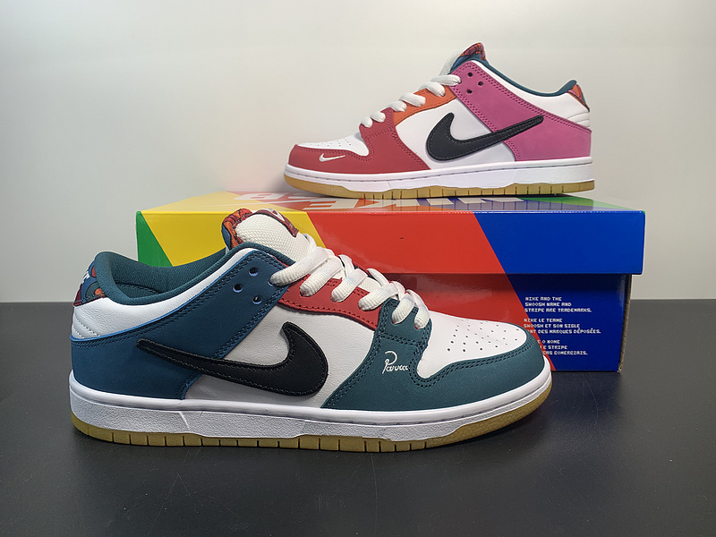 Parra x Nike SB Dunk DH7695-100