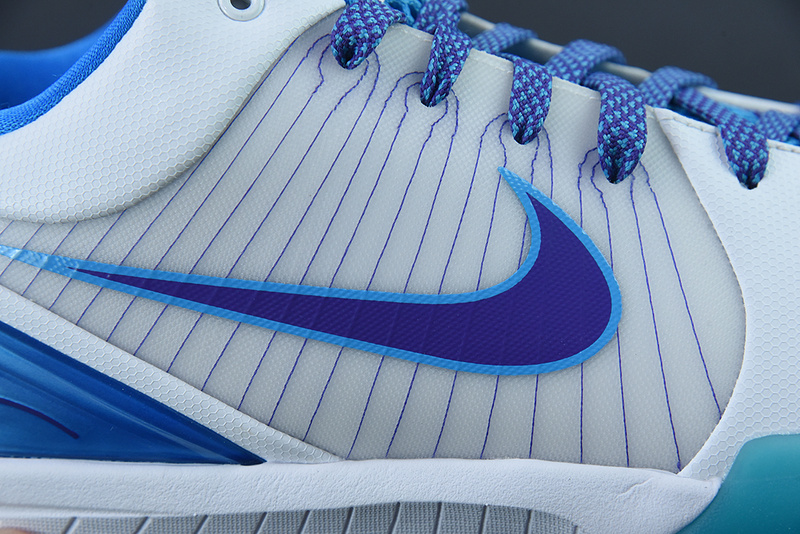 NK Zoom KOBE 4 AV6339-100