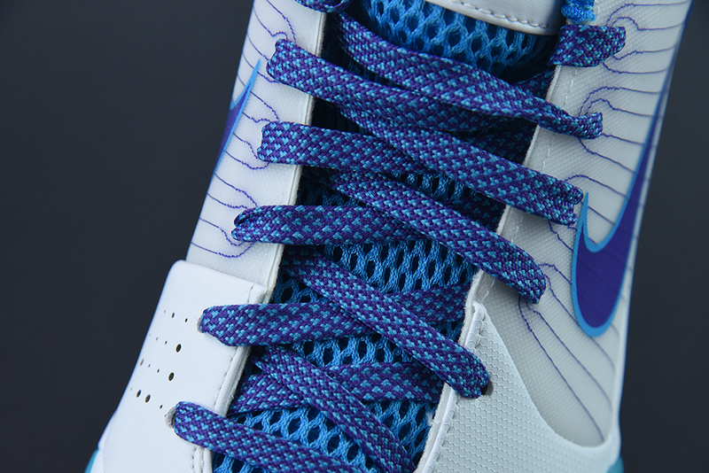 NK Zoom KOBE 4 AV6339-100