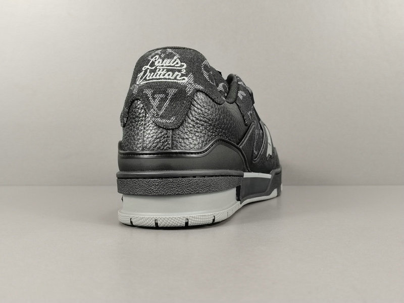 Nigo & Louis Vuitton Trainer (EU35-EU46)