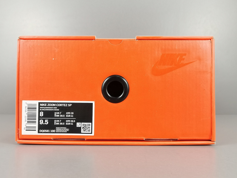 Sacai x Nike Cortez 4.0 DQ0581-100