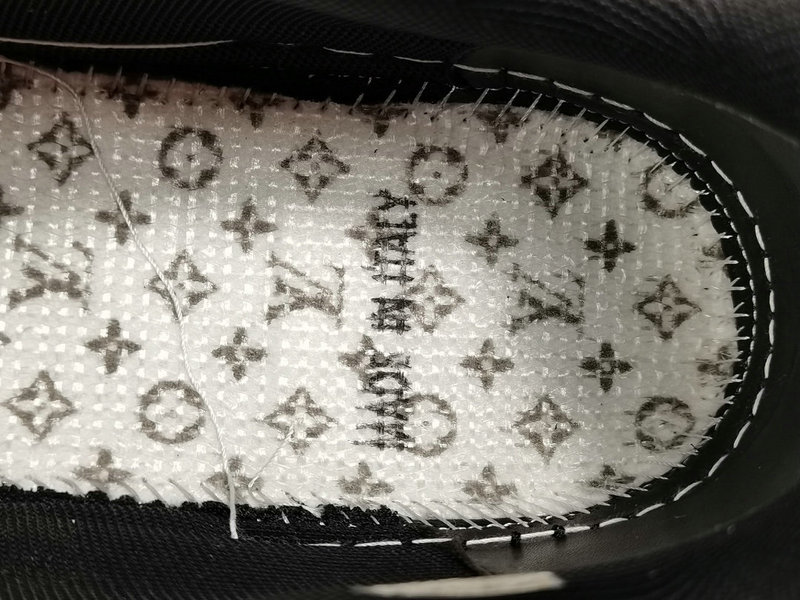 Yayoi Kusama & Louis Vuitton Trainer (EU35-EU46)