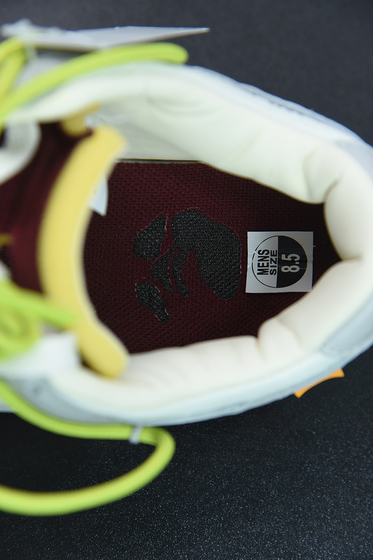 Dunk Low Off-White Lot 8 DM1602-106