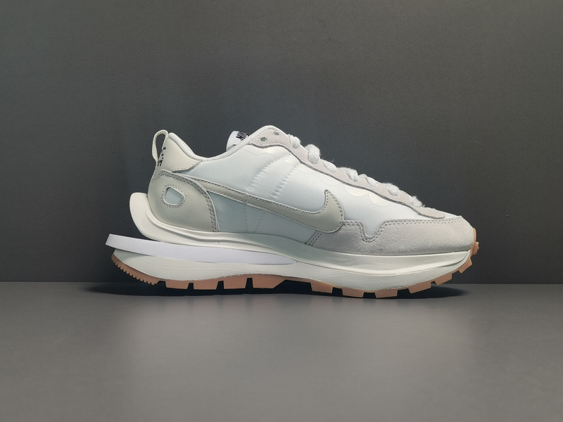 Sacai x Nike Waffle Daybreak BV0073 101