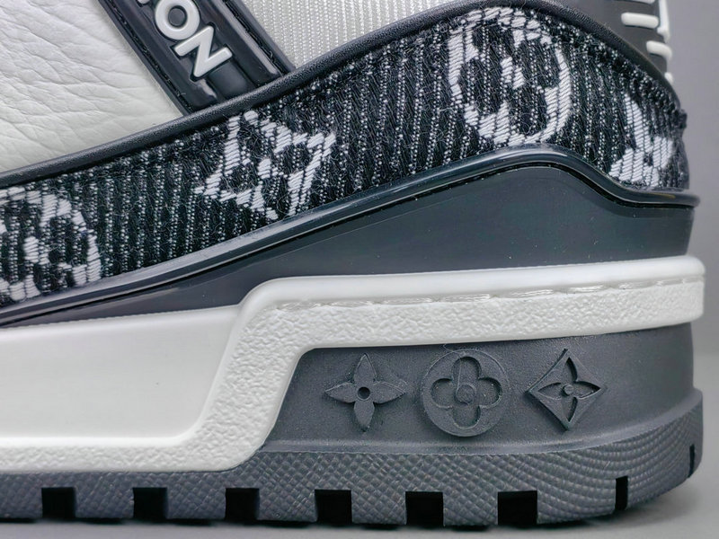 Louis Vuitton Trainer Maxi Sneakers(EU35-46)