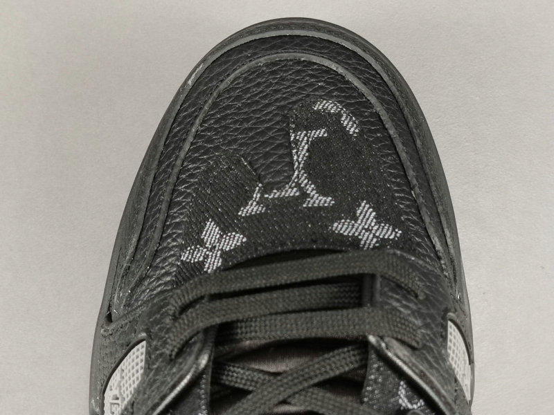 Nigo & Louis Vuitton Trainer (EU35-EU46)