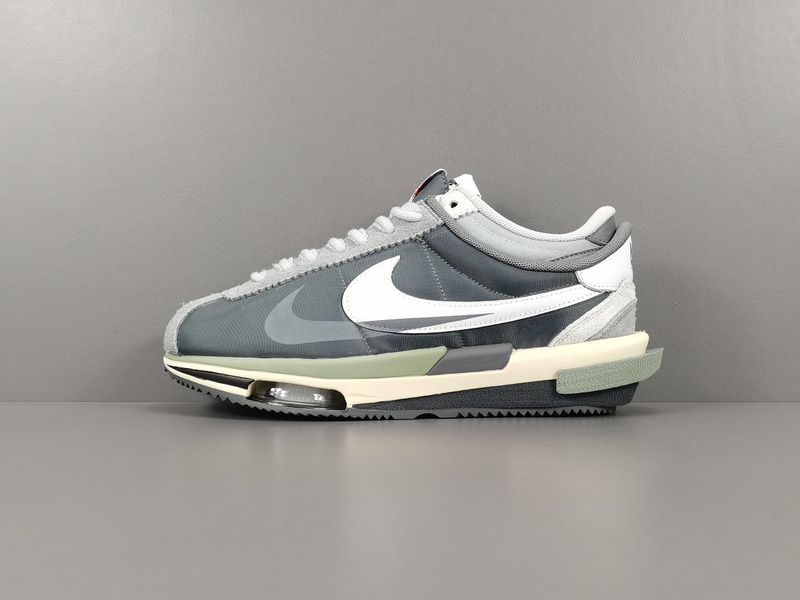 Sacai x Nike Cortez 4.0 DQ0581-001