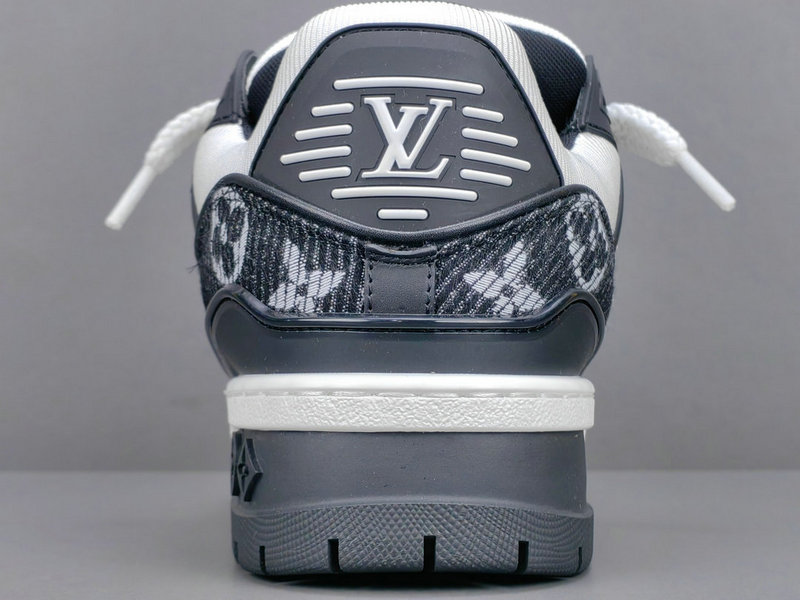 Louis Vuitton Trainer Maxi Sneakers(EU35-46)