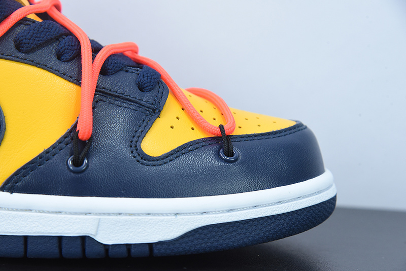 Off-White x NK Dunk Low CT0856-700