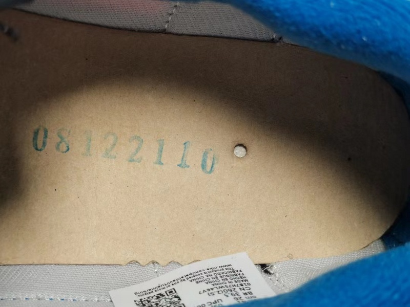 Sacai x Nike LDWaffle ＂Night Maroon and Team Royal＂DJ4877-600