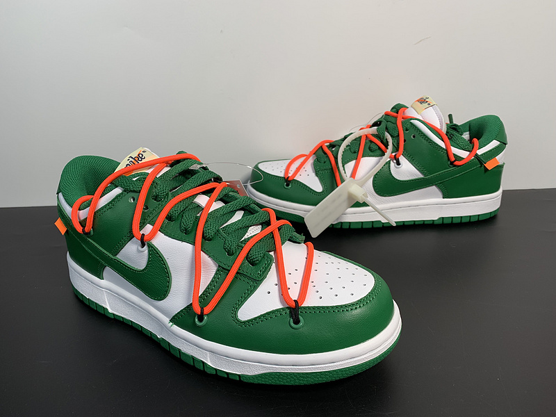 Off-White x x Futura x NK Dunk 