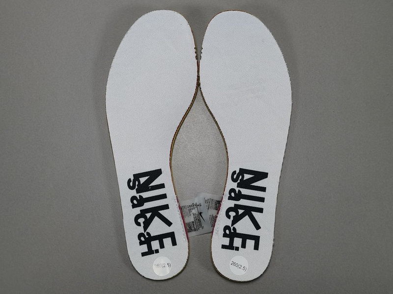 Sacai x NK VaporWaffle V1363-001