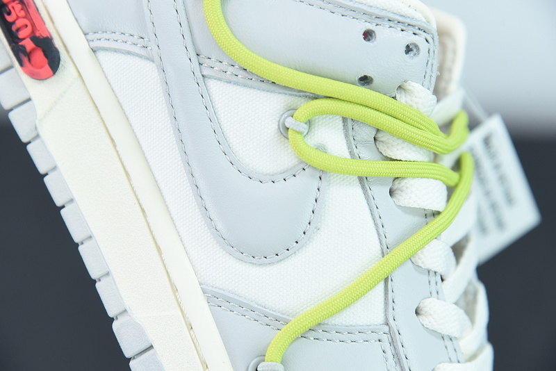Dunk Low Off-White Lot 8 DM1602-106