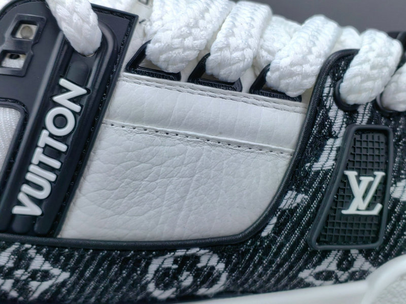 Louis Vuitton Trainer Maxi Sneakers(EU35-46)