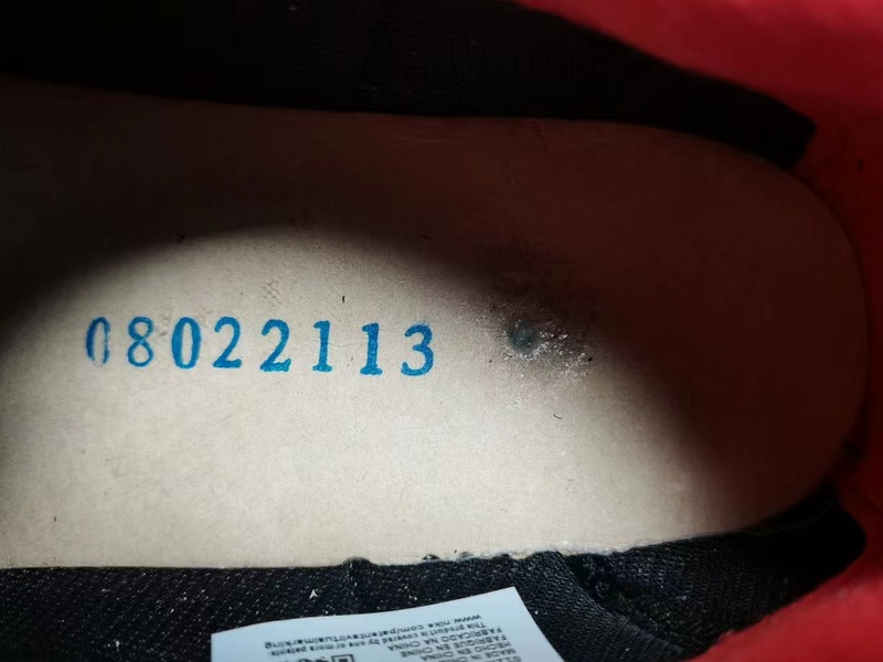 Sacai x Nike LDWaffle DJ4877-300