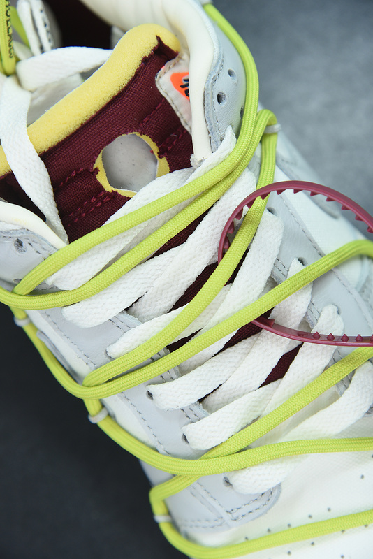 Dunk Low Off-White Lot 8 DM1602-106