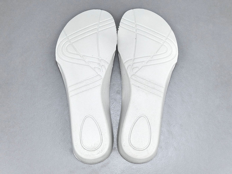 Bottega Veneta Orbit Sneaker(EU35-45)