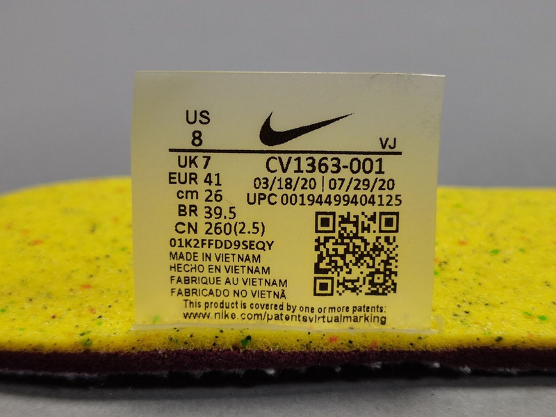 Sacai x NK VaporWaffle V1363-001