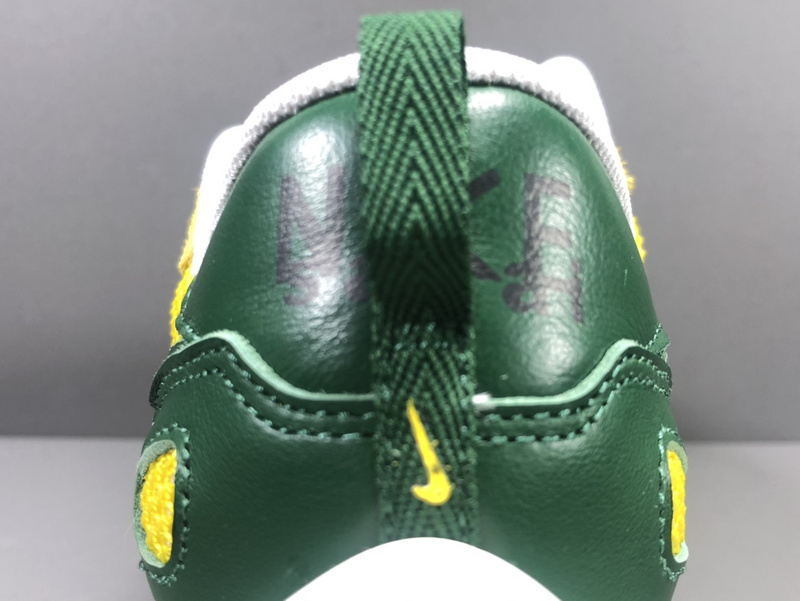 Sacai x NK VaporWaffle CV1363-700