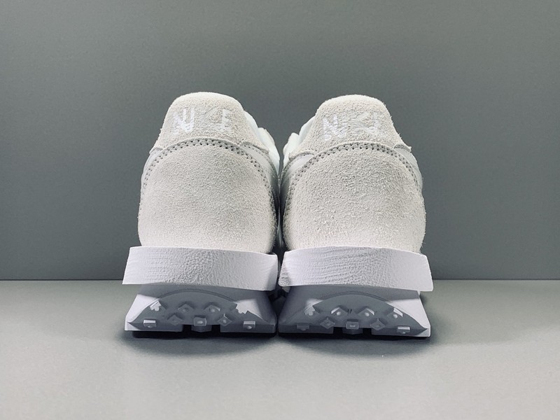 Sacai x Nike Waffle Daybreak BV0073 101