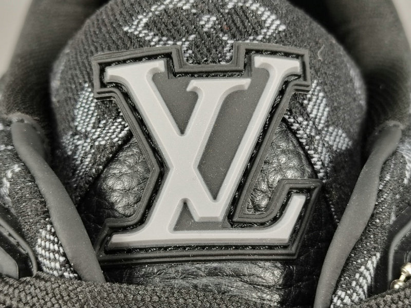 Nigo & Louis Vuitton Trainer (EU35-EU46)