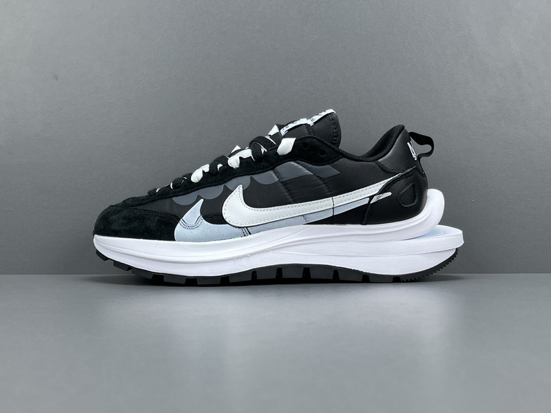 Sacai x NK VaporWaffle ＂＂Nylon Black ＂DD1875-003