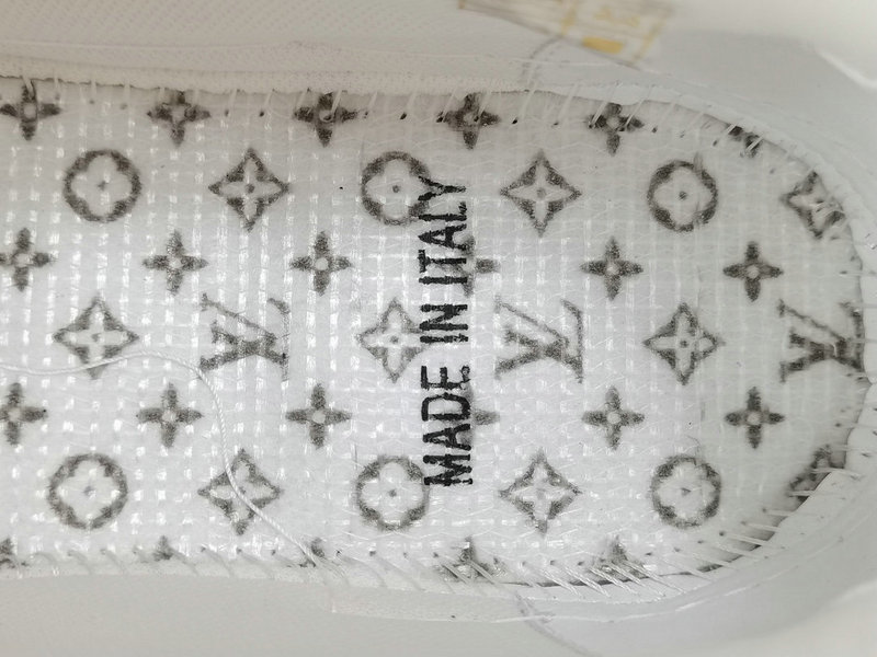 Yayoi Kusama & Louis Vuitton Trainer (EU35-EU46)