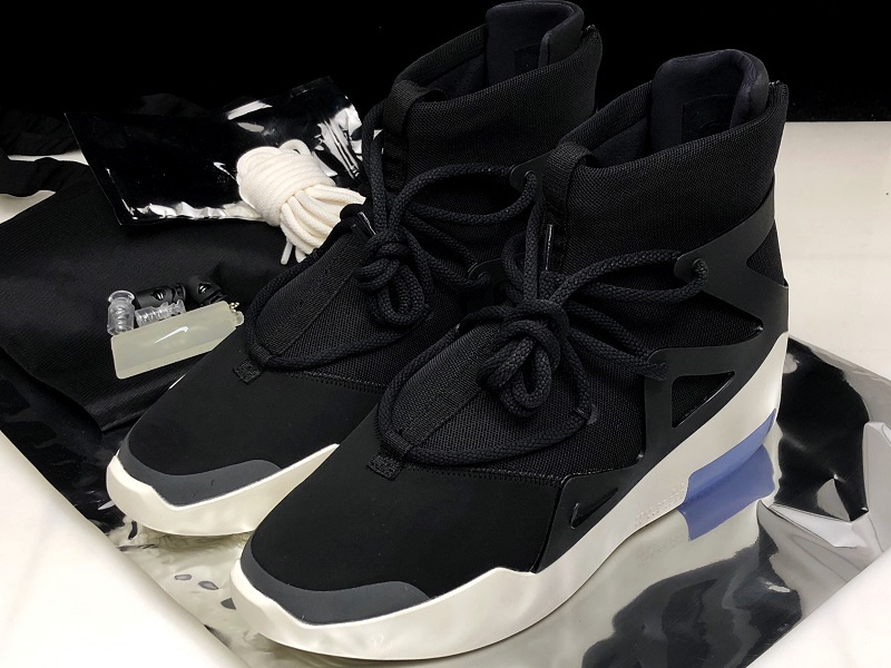 NK air fear of god AR4237-001