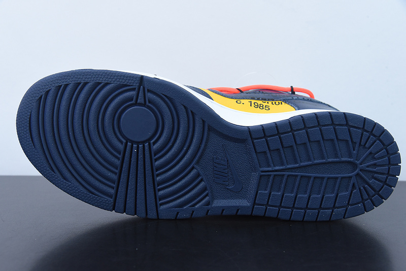 Off-White x NK Dunk Low CT0856-700