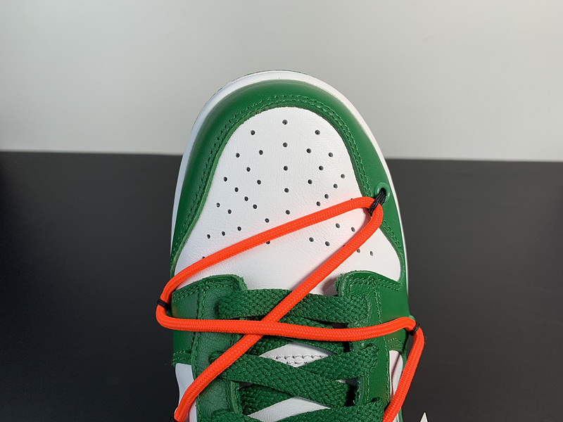 Off-White x x Futura x NK Dunk 