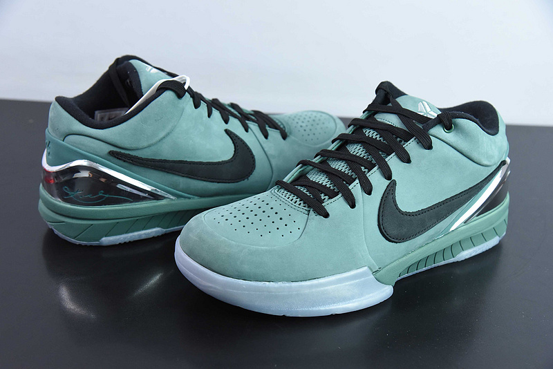 NK Zoom Kobe IV ZK4 FQ3545-300