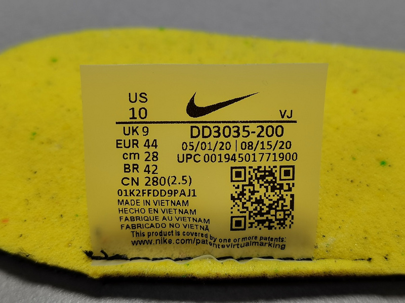 Sacai x NK VaporWaffle DD3035-200