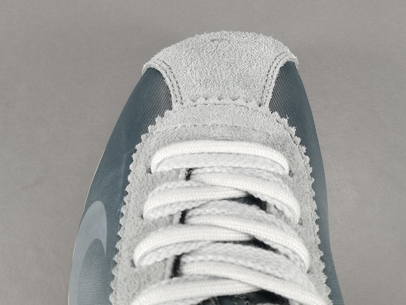 Sacai x Nike Cortez 4.0 DQ0581-001