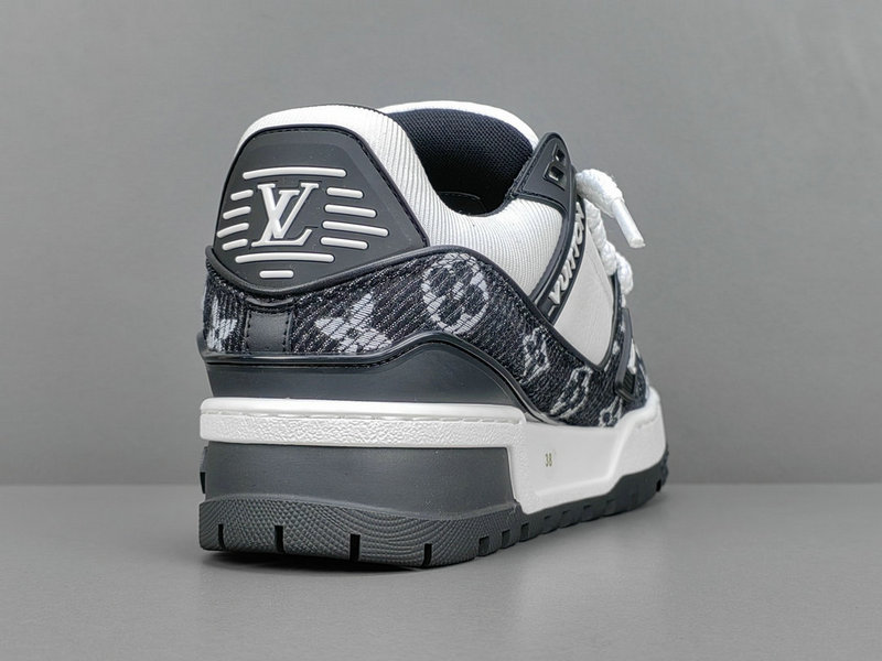 Louis Vuitton Trainer Maxi Sneakers(EU35-46)