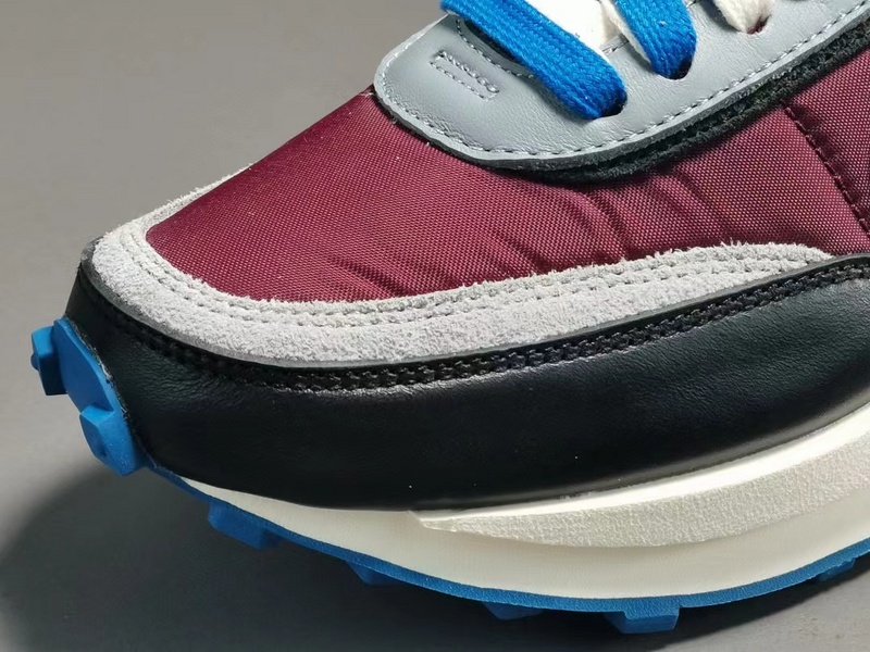 Sacai x Nike LDWaffle ＂Night Maroon and Team Royal＂DJ4877-600