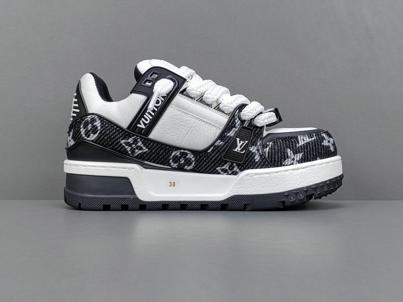 Louis Vuitton Trainer Maxi Sneakers(EU35-46)