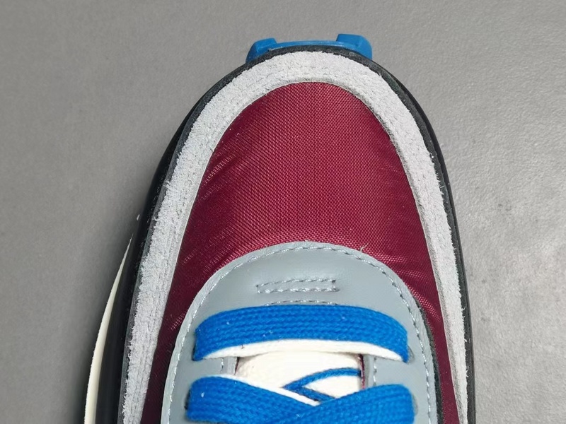 Sacai x Nike LDWaffle ＂Night Maroon and Team Royal＂DJ4877-600