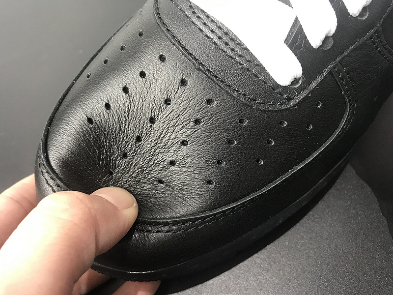 Off-White X Moma Air Force 1 