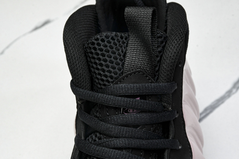 Nike Air Foamposite One Premium“Jin Kazama” HF6367-001