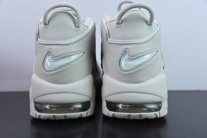 NK Air More Uptempo ’96 921948-001