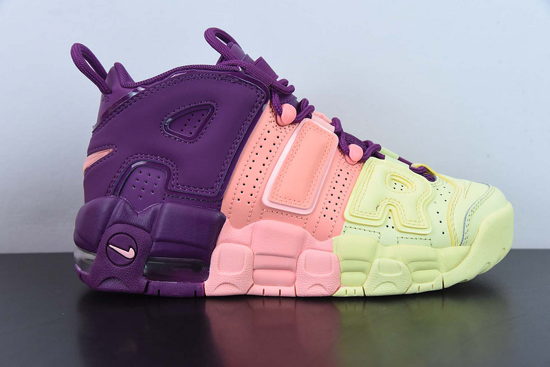 Nk Air More Uptempo AV8237-800