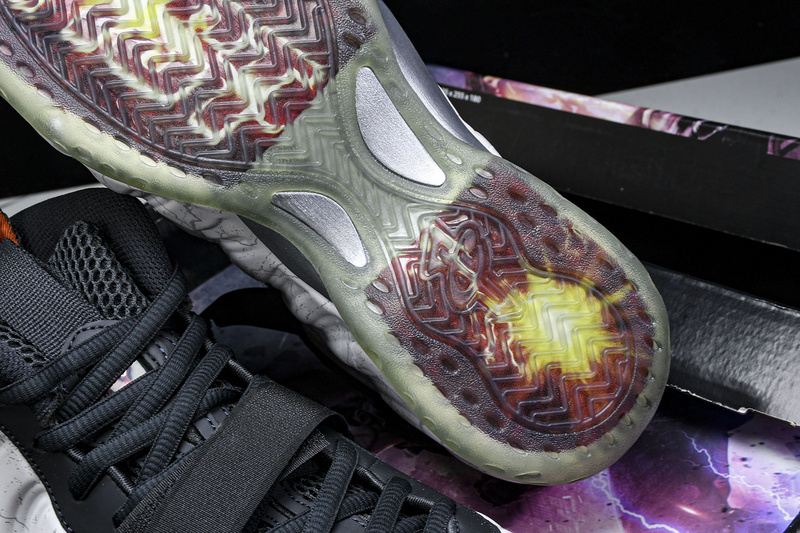 Nike Air Foamposite One halloween CT2286-001