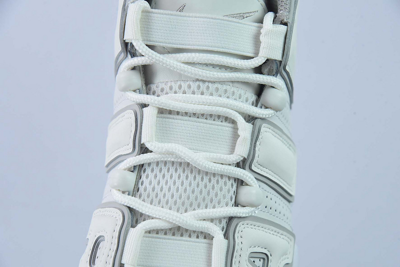 NK Air More Uptempo DM1023-001