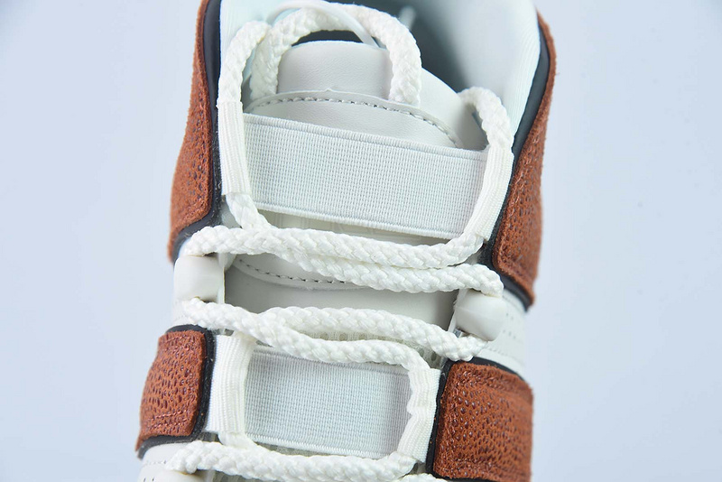 Nike Air More Uptempo DZ5227 001