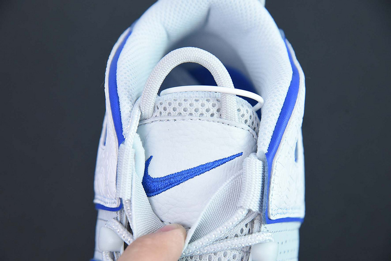 NK Air More Uptempo FD0669-100