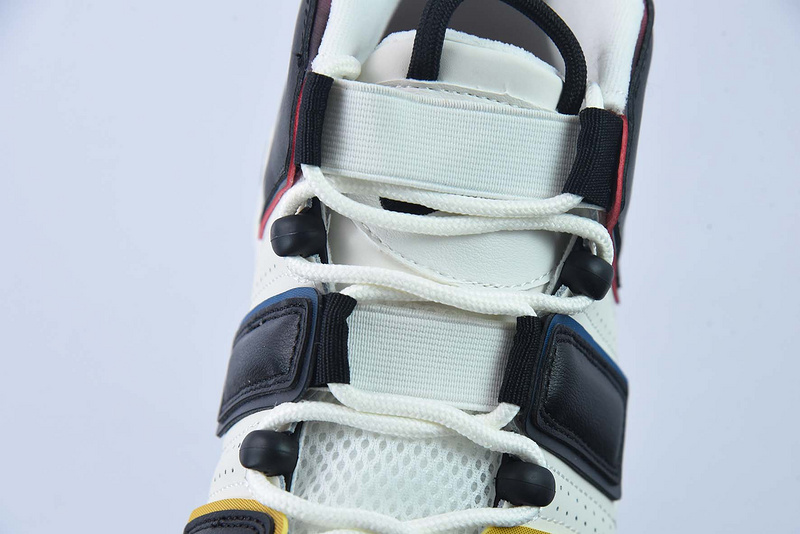 NK Air More Uptempo ’96  DM1297-100