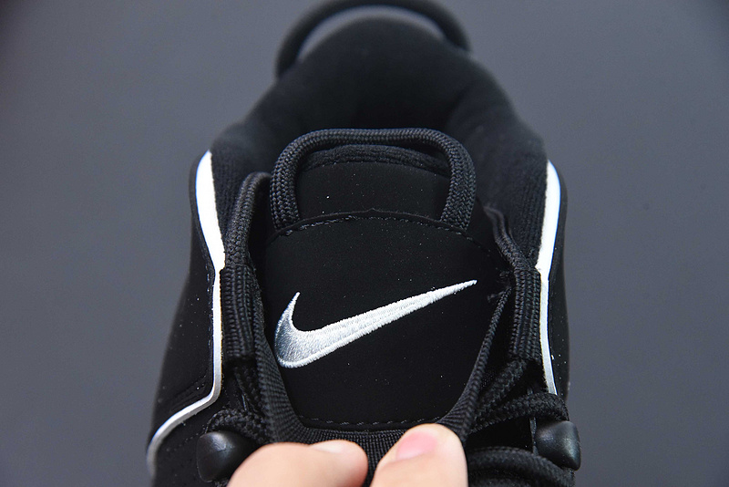 NK Air More Uptempo FV2291-001