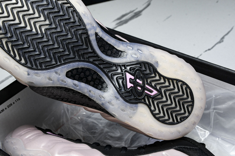 Nike Air Foamposite One Premium“Jin Kazama” HF6367-001